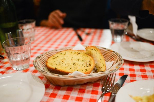 Now-you-have-one-more-reason-to-eat-garlic-bread